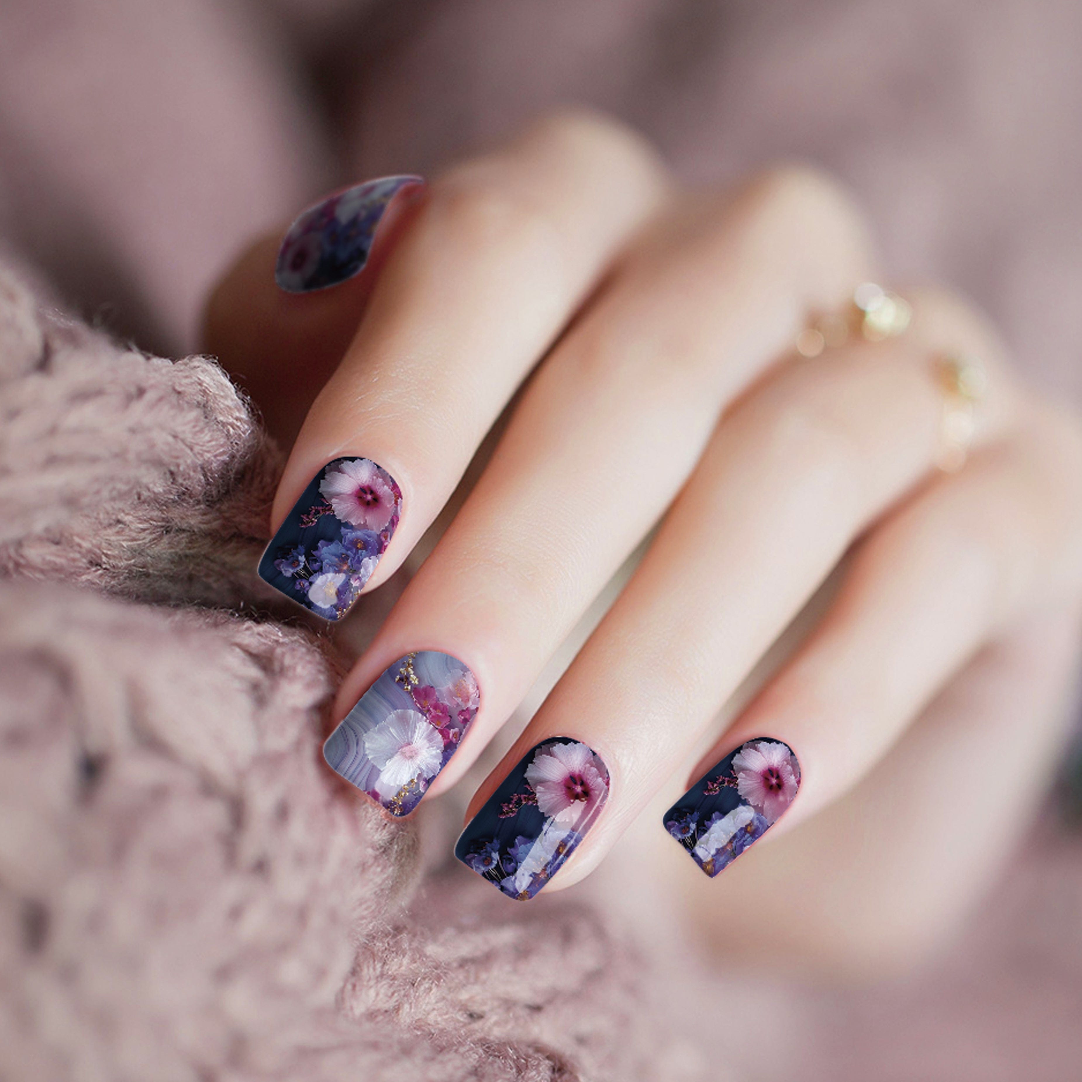 Midnight Bloom Marble